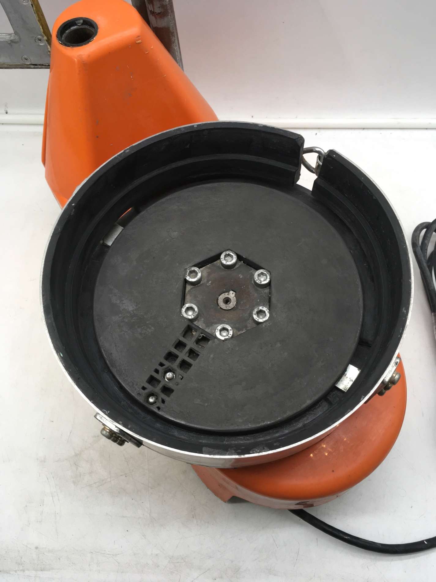 SOSEY/日本ソセー シーリング材専用攪拌機カルマゼを買取り致し SOSEY/日本ソセー シーリング材専用攪拌機カルマゼを買取り致し