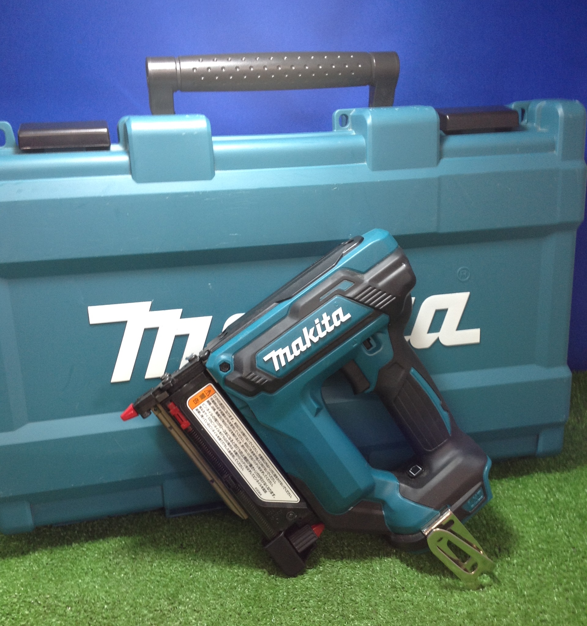 Makita/マキタ 充電式ピンタッカ 14.4V PT352DZK 買取致しました