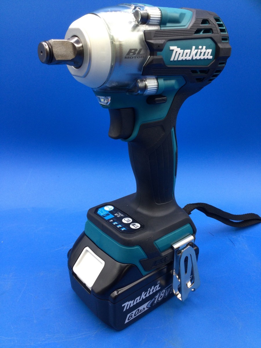 Makita/マキタ 18V充電式インパクトレンチ 18V6Ah バッテリ２本・充電