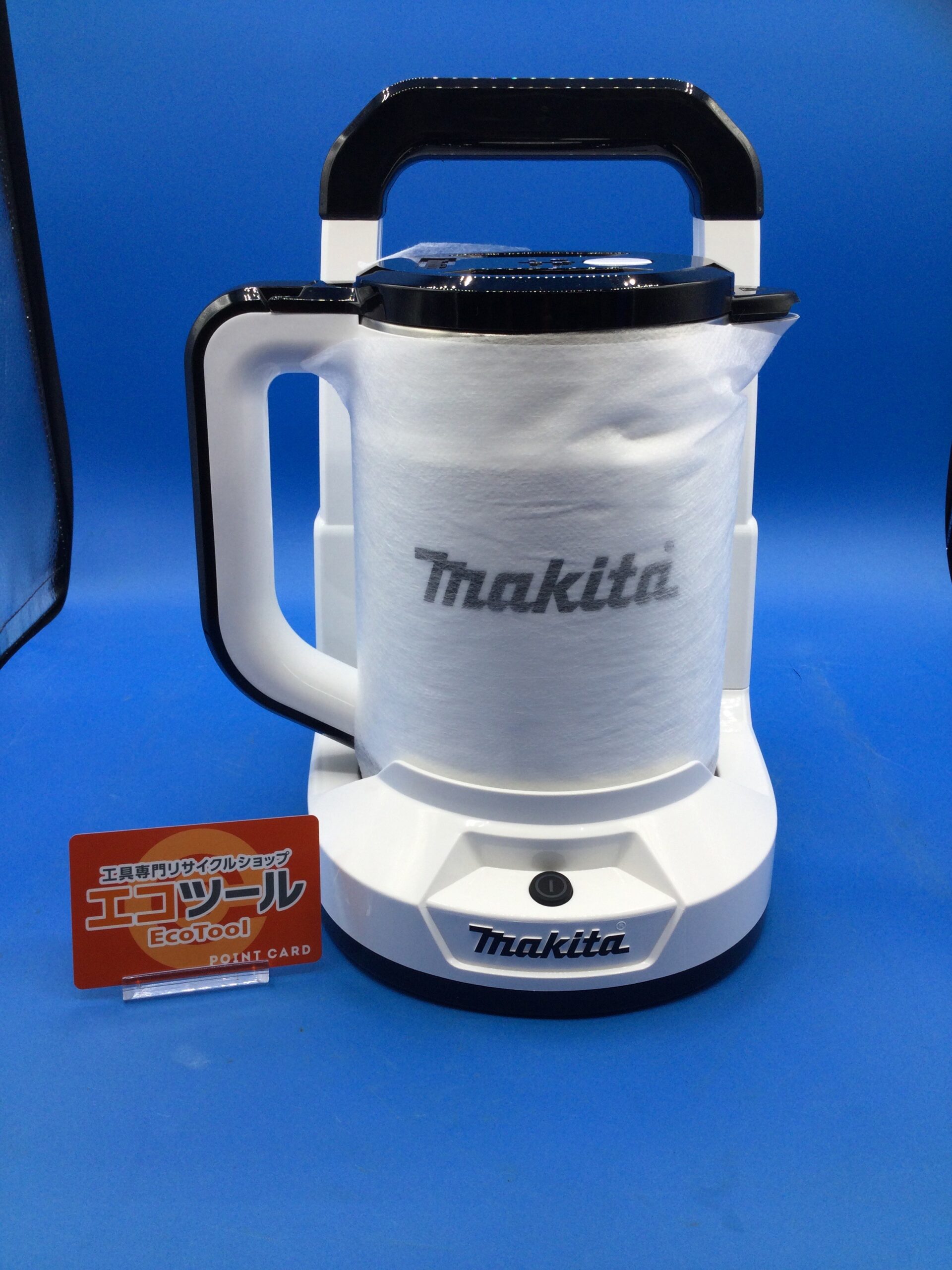 マキタ　充電式ケトル 36V バッテリ・充電器別売 KT360DZW 白 Amazon.co.jp: マキタ(Makita) 充電式ケトル 36V バッテリ・充電