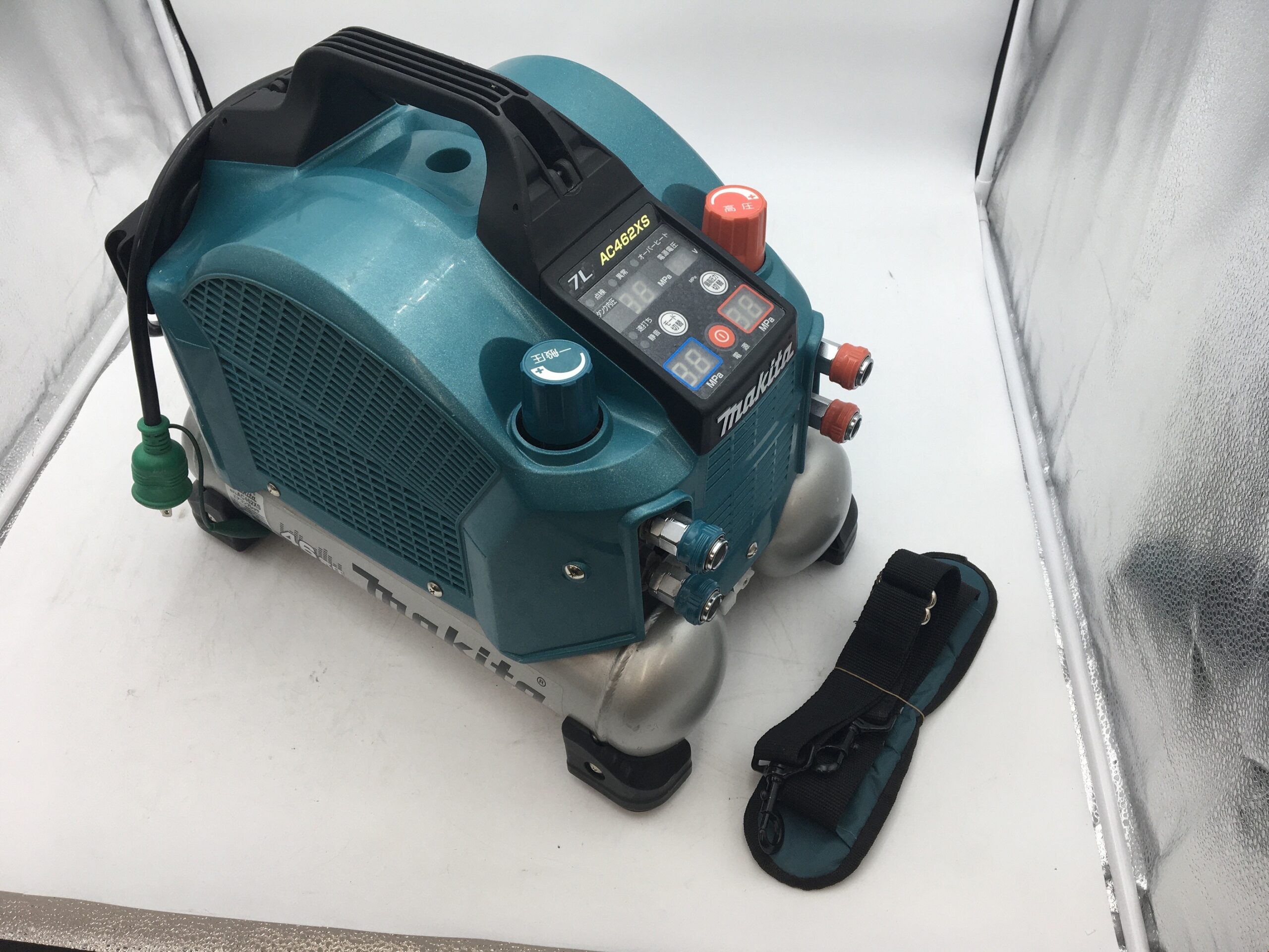 Makita/マキタ 高圧エアコンプレッサ AC462XSを愛知県 岡崎市のお客様