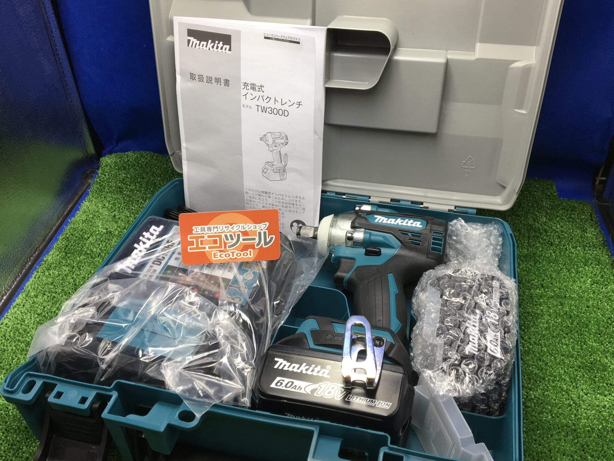 Makita/マキタ 18V充電式インパクトレンチ 18V6Ah バッテリ2本・充電器