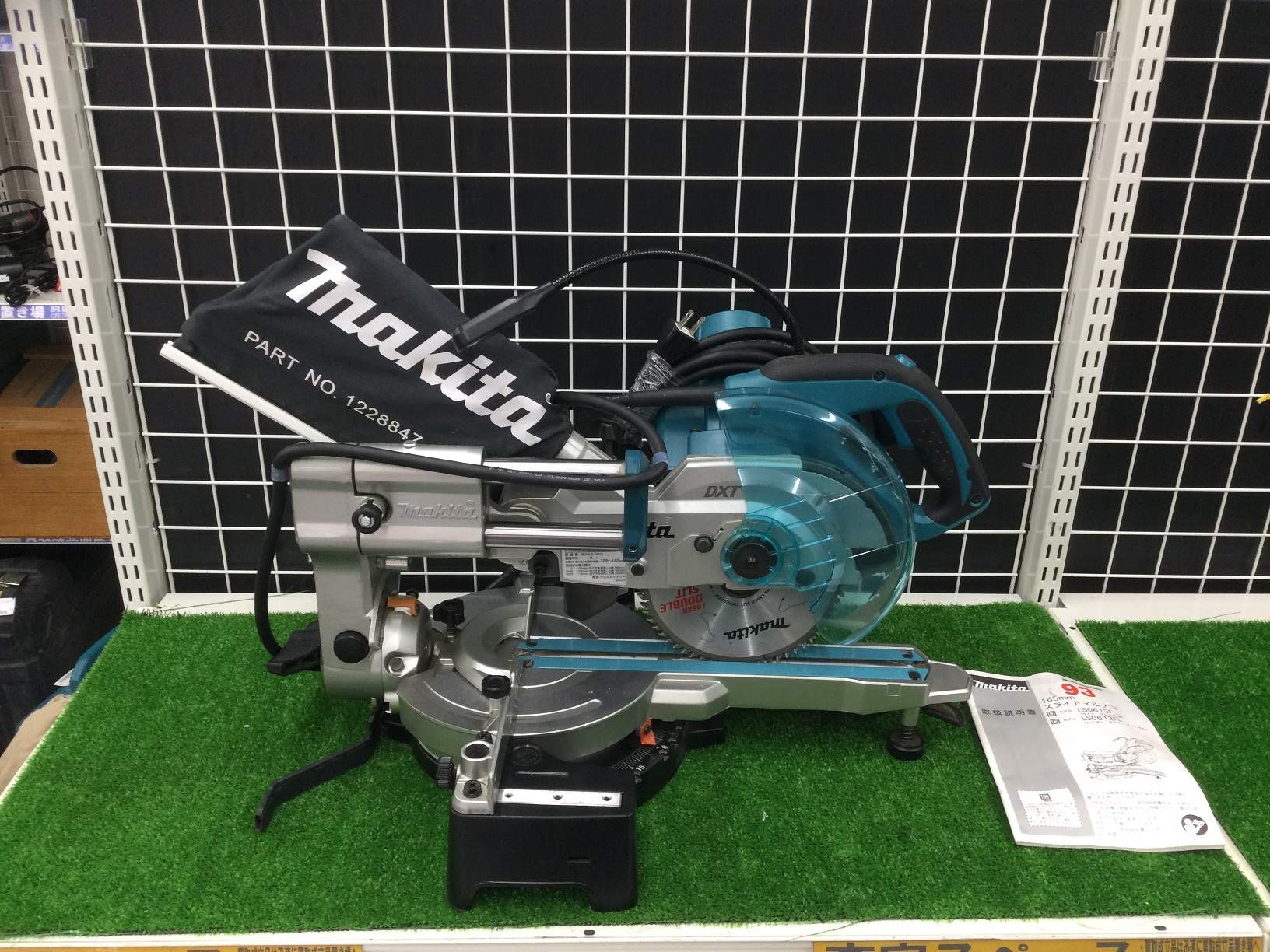 【エコツール豊田インター店】マキタ(makita) 165mmスライドマルノコ 樹脂ベース仕様 LS0612F　【愛知県/豊田インター店/工具】 エコツール豊田インター店】マキタ(makita) 165mmスライドマルノコ