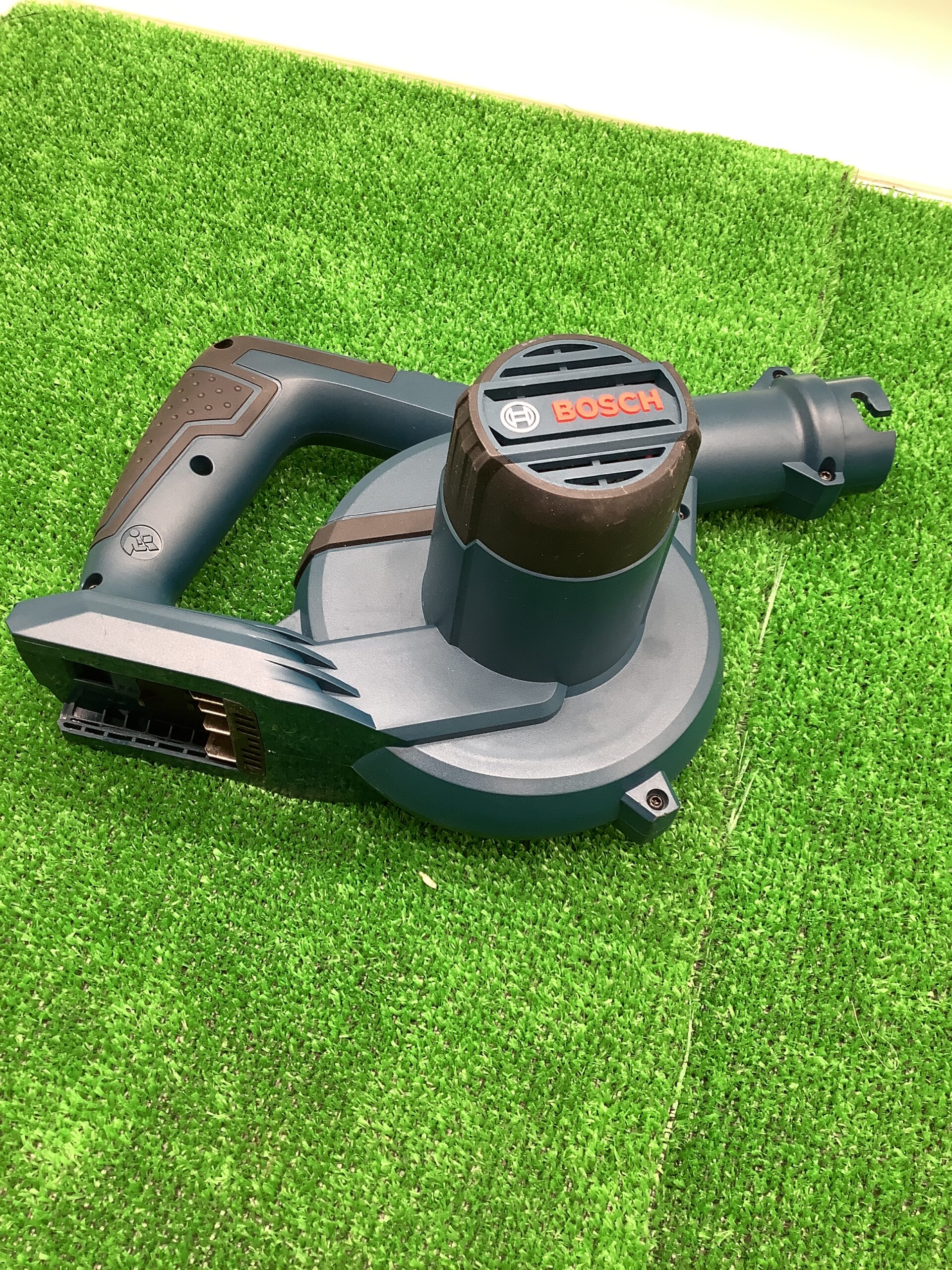 BOSCH/ボッシュ 18Vバッテリーブロワ【本体のみ】 GBL18V-120Hを買取