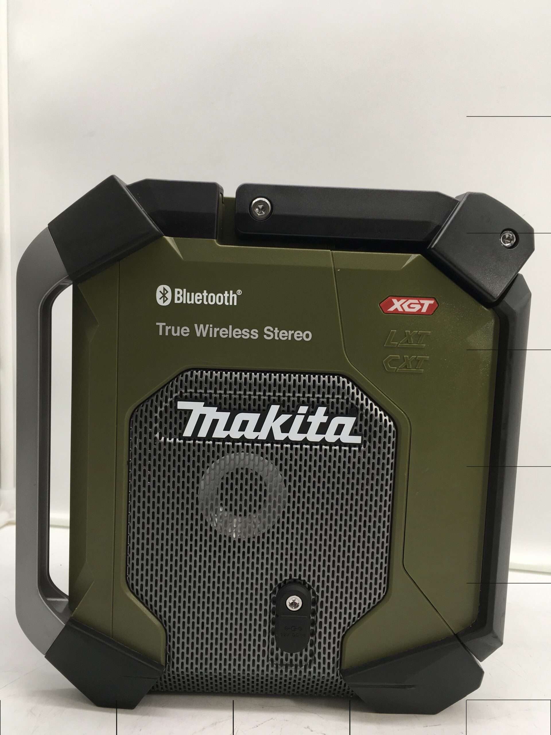 Makitaマキタ 充電式ラジオ MR005G(オリーブ) 本体のみ Makita Makitaマキタ 充電式ラジオ MR005G(オリーブ) 本体のみ Makita